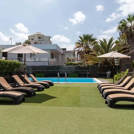 Las Americas Villa