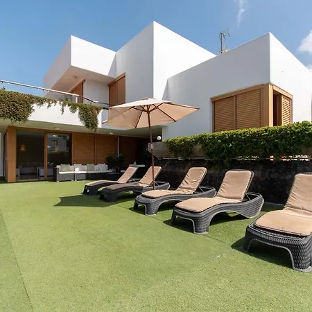 Las Americas Vila